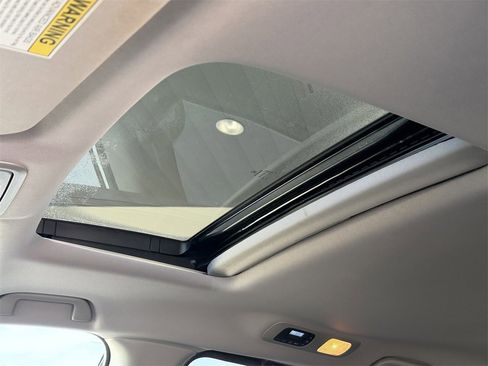 Used 2019 Honda Odyssey EX-L image 24