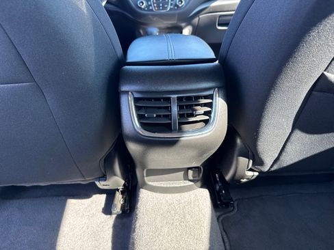 Used 2024 Chevrolet Malibu LT image 7