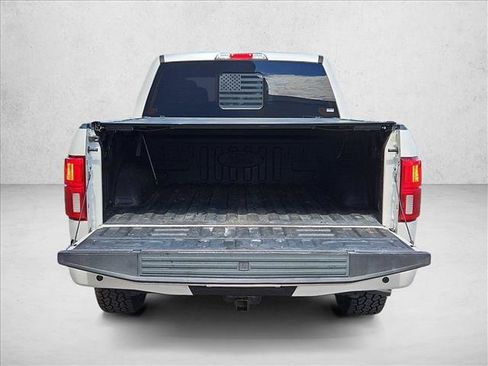 Used 2018 Ford F150 Platinum w/ Equipment Group 701A Luxury AWD/4WD image 10