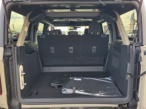 New 2025 Ford Bronco Big Bend image 10