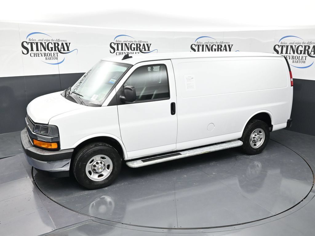 Used 2025 Chevrolet Express 2500 w/ Driver Convenience Package RWD image 20