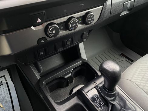 Used 2021 Toyota Tacoma SR w/ SR Convenience Package image 19