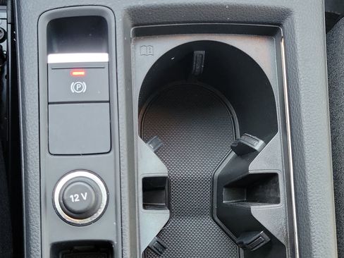 Used 2021 Audi Q3 2.0T Premium Plus w/ Premium Plus Package image 27