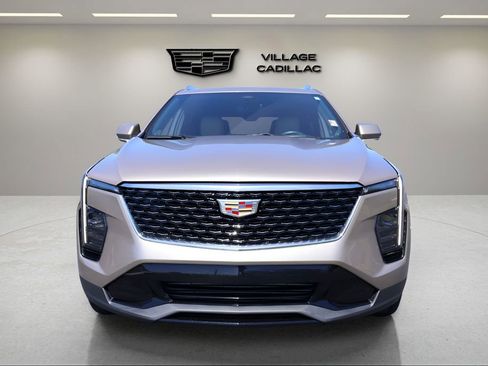 Certified 2024 Cadillac XT4 Premium Luxury w/ Active Safety Package image 8