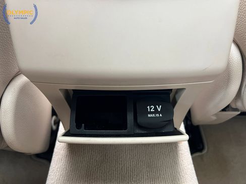 Used 2014 Mercedes-Benz E 350 Sedan w/ Premium 1 Package image 38