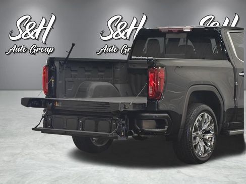 Used 2022 GMC Sierra 1500 Denali w/ Denali Reserve Package AWD/4WD image 32