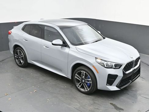 Certified 2024 BMW X2 xDrive28i w/ M Sport Package image 42