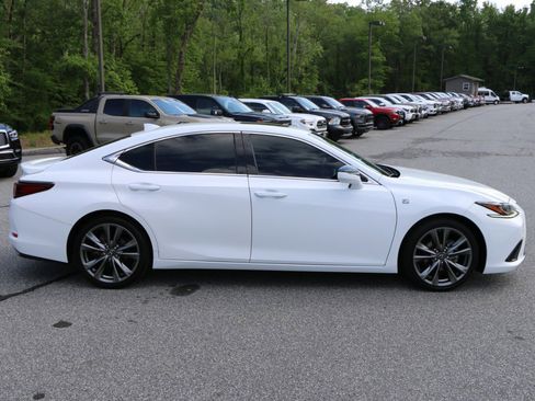 Used 2019 Lexus ES 350 F Sport w/ Accessory Package 2 FWD image 9