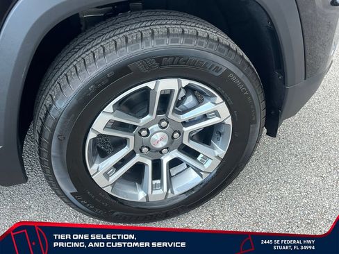 New 2027 GMC Terrain Elevation FWD image 21