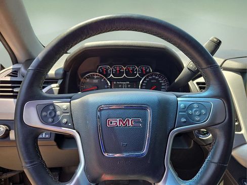 Used 2015 GMC Yukon SLT w/ Open Road Package AWD/4WD image 18