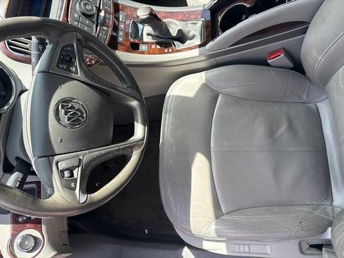 Used 2010 Buick LaCrosse CXL w/ Luxury Package FWD image 13