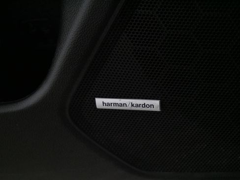 Used 2016 Subaru Outback 2.5i Limited image 32