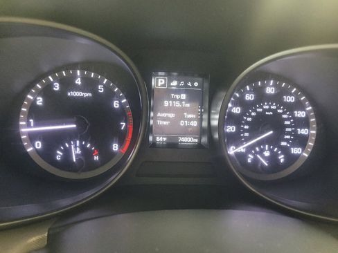 Used 2018 Hyundai Santa Fe SE FWD image 23