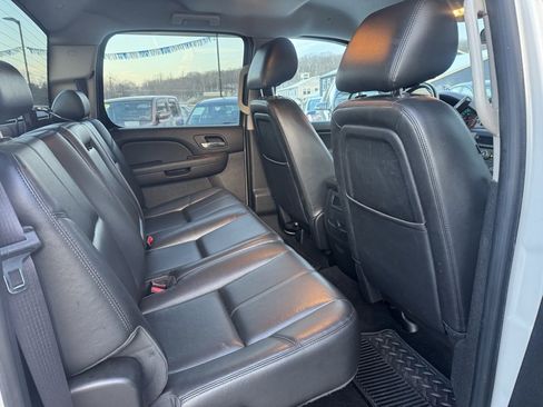 Used 2012 GMC Sierra 1500 SLT w/ SLT White Diamond Edition image 16