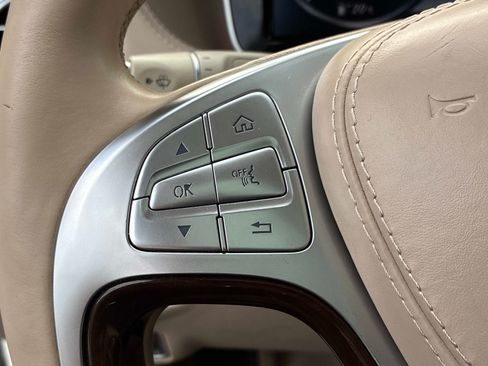 Used 2017 Mercedes-Benz S 550 4MATIC Sedan image 32