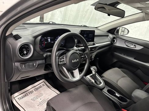 Used 2024 Kia Forte LXS FWD image 15