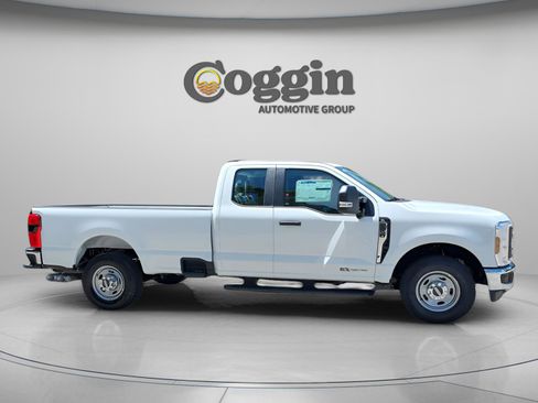 New 2025 Ford F250 XL w/ 360-Degree Camera Package image 6