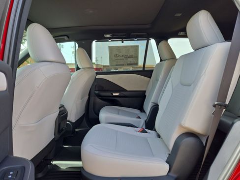 New 2026 Lexus TX 350 AWD image 13