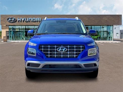 New 2026 Hyundai Venue SEL FWD image 12