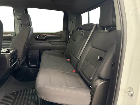 Used 2025 GMC Sierra 1500 Elevation w/ Preferred Package AWD/4WD image 10