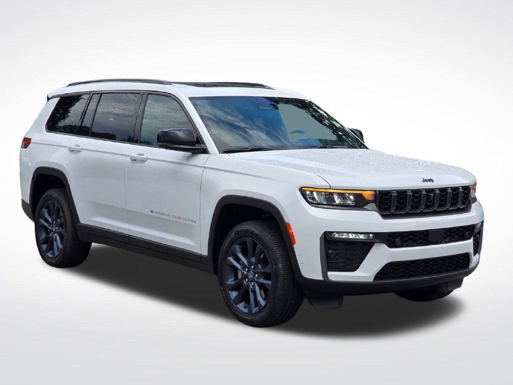 New 2026 Jeep Grand Cherokee L Limited AWD/4WD image 17