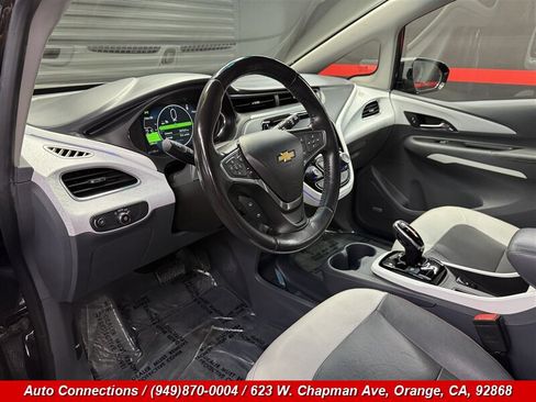 Used 2017 Chevrolet Bolt Premier w/ Driver Confidence II Package image 11