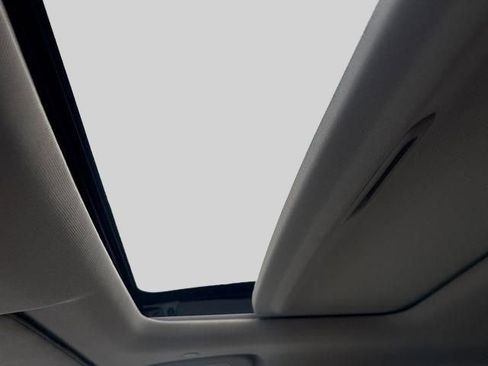 Used 2023 Honda CR-V EX-L image 12