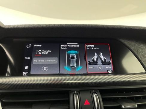 Used 2020 Alfa Romeo Stelvio Ti Sport w/ Quick Order Package 22S Sport AWD/4WD image 26
