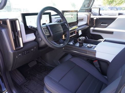 New 2025 GMC Hummer EV 3X image 16