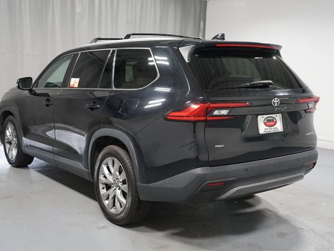 Certified 2024 Toyota Grand Highlander AWD image 6