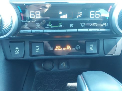 Used 2024 Toyota RAV4 XLE Premium w/ Weather Package AWD/4WD image 16