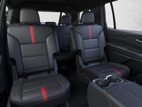 New 2026 Chevrolet Traverse RS FWD image 17