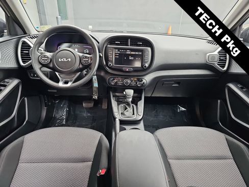 Used 2025 Kia Soul LX w/ LX Technology Package image 14