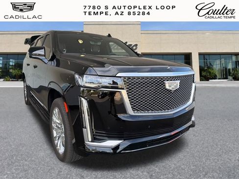 Used 2023 Cadillac Escalade ESV Premium Luxury w/ LPO, Radiant Package image 7