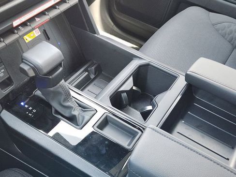New 2025 Toyota Tundra Limited w/ Power Package AWD/4WD image 18