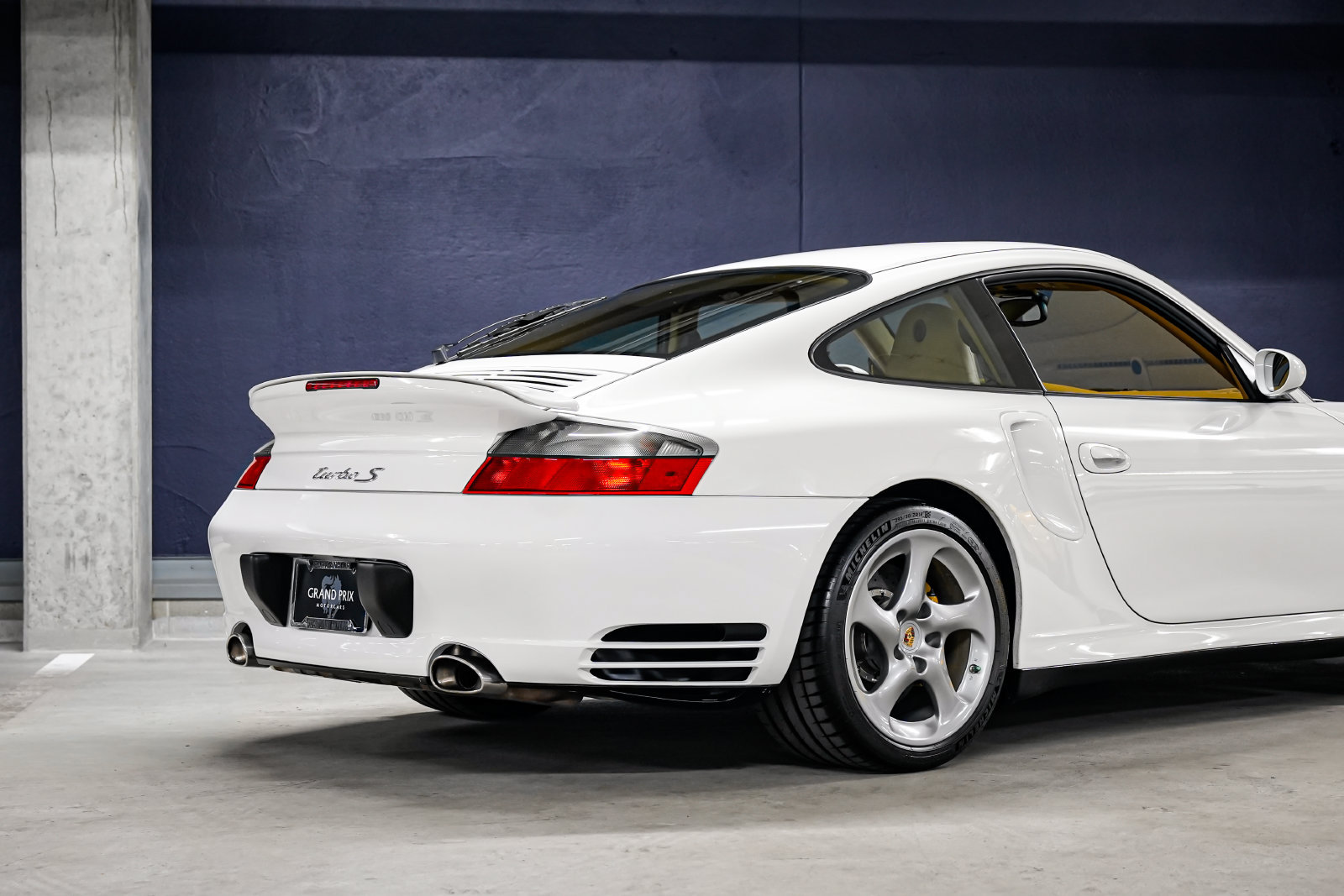 Used 2005 Porsche 911 Turbo S AWD/4WD image 35