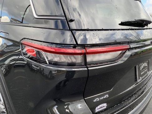New 2024 Jeep Grand Cherokee Limited AWD/4WD image 14