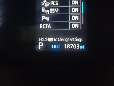 Used 2024 Toyota Sienna XLE image 23