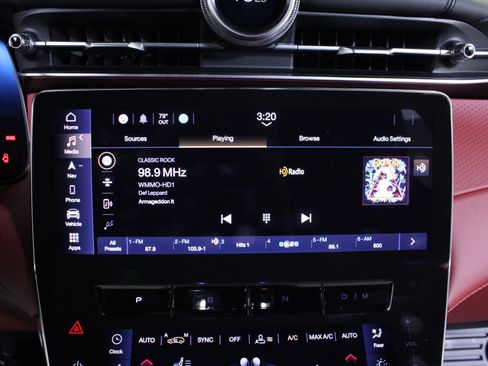 Used 2023 Maserati Grecale Modena image 31