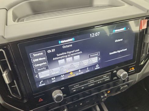 New 2026 Nissan Frontier SV w/ SV Convenience Package image 18