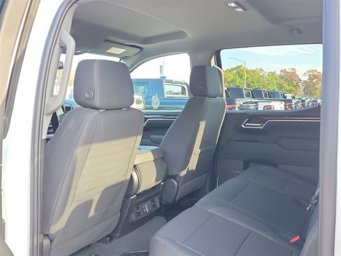 New 2026 GMC Sierra 1500 Elevation image 13