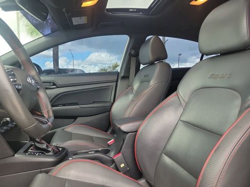 Used 2020 Hyundai Elantra Sport w/ Premium Package 02 FWD image 22