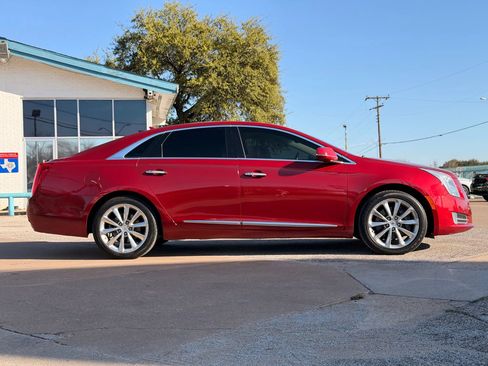Used 2013 Cadillac XTS Luxury w/ Driver Awareness Package image 2