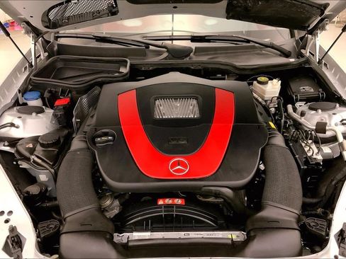 Used 2010 Mercedes-Benz SLK 350 image 9