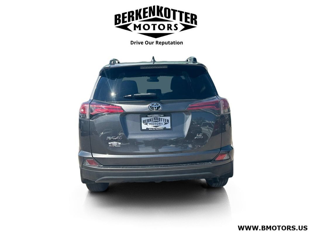 Used 2018 Toyota RAV4 LE w/ All Weather Liner Package AWD/4WD image 4