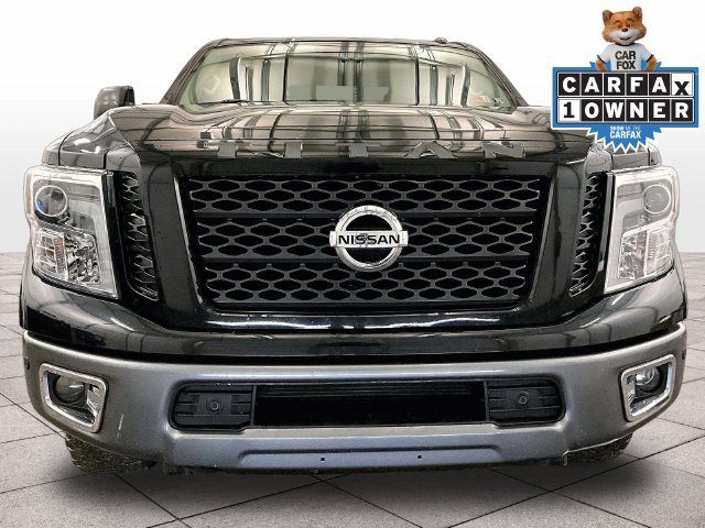 Used 2017 Nissan Titan PRO-4X AWD/4WD image 4