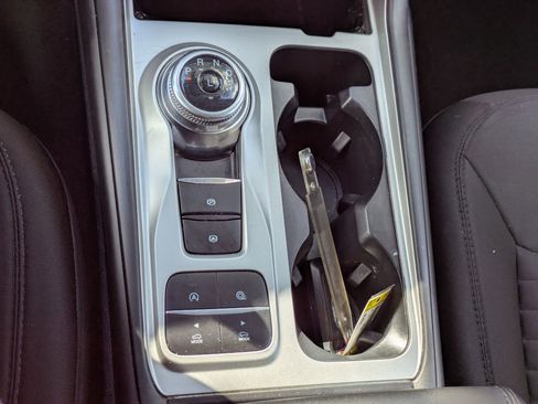 Certified 2021 Ford Explorer XLT image 21