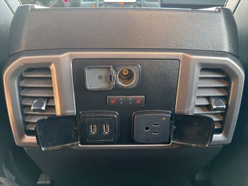 Used 2018 Ford F150 Raptor w/ Equipment Group 802A Luxury image 21