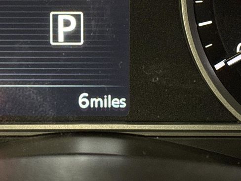 New 2025 Nissan Versa SV w/ Trunk Package image 6