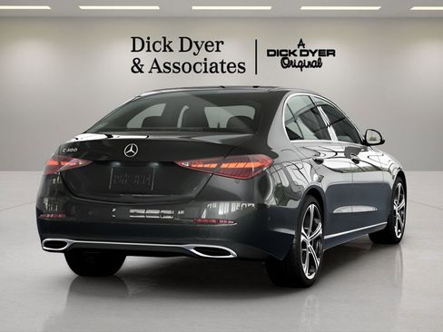 Used 2025 Mercedes-Benz C 300 Sedan image 12